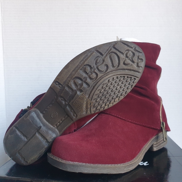 French Blue Americana Burgundy Wine Faux-Suede Ruched Ankle Zip-Up Booties Sz 38 - Picture 9 of 16
